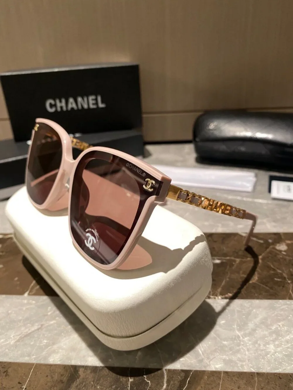 ✨ CHANEL CH0777 Pink Square Sunglasses